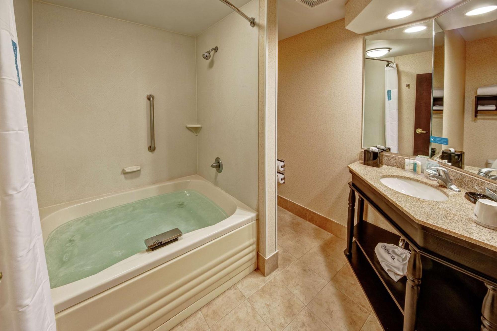Hampton Inn Ashland Esterno foto