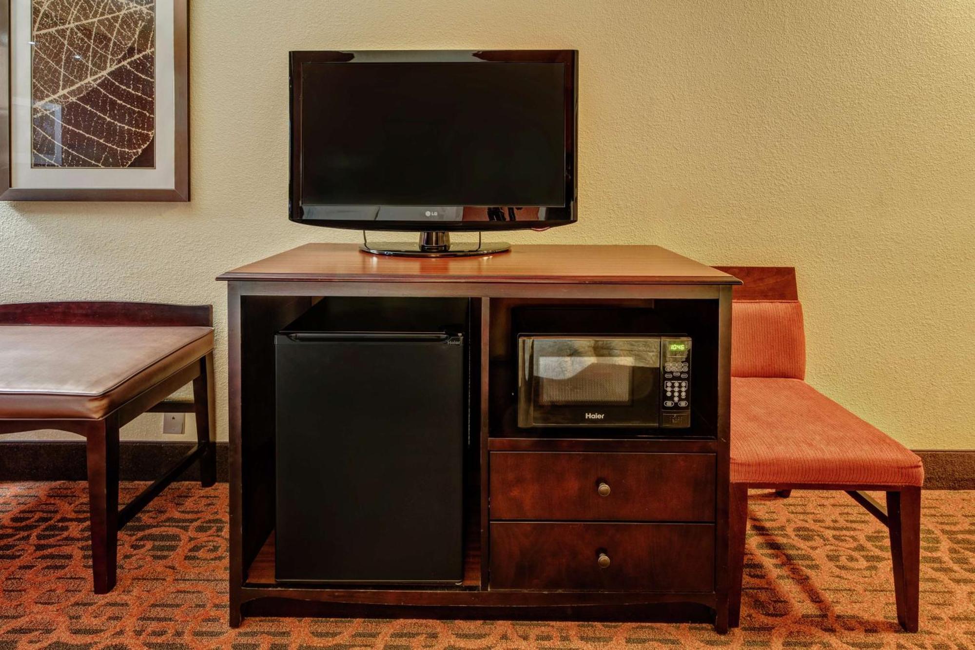 Hampton Inn Ashland Esterno foto
